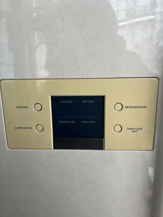 Холодильник БУ LG GR-B207WVQA Side-by-side No Frost (висота 175см)