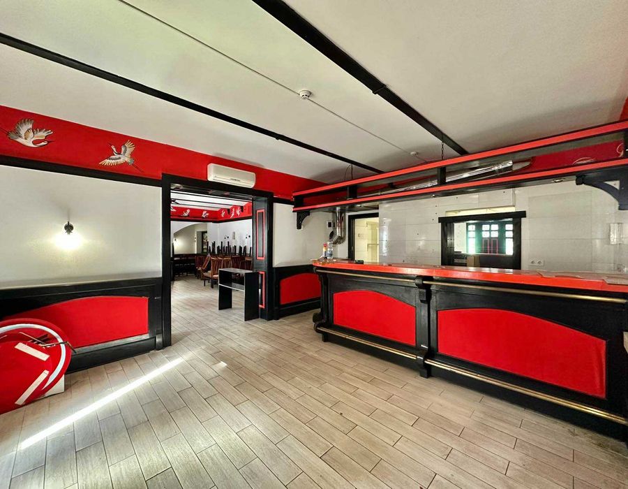 Оренда фасадного приміщення по вул.Вербицького (Коперника) 125 м.кв. БЕЗ КОМІСІЇ