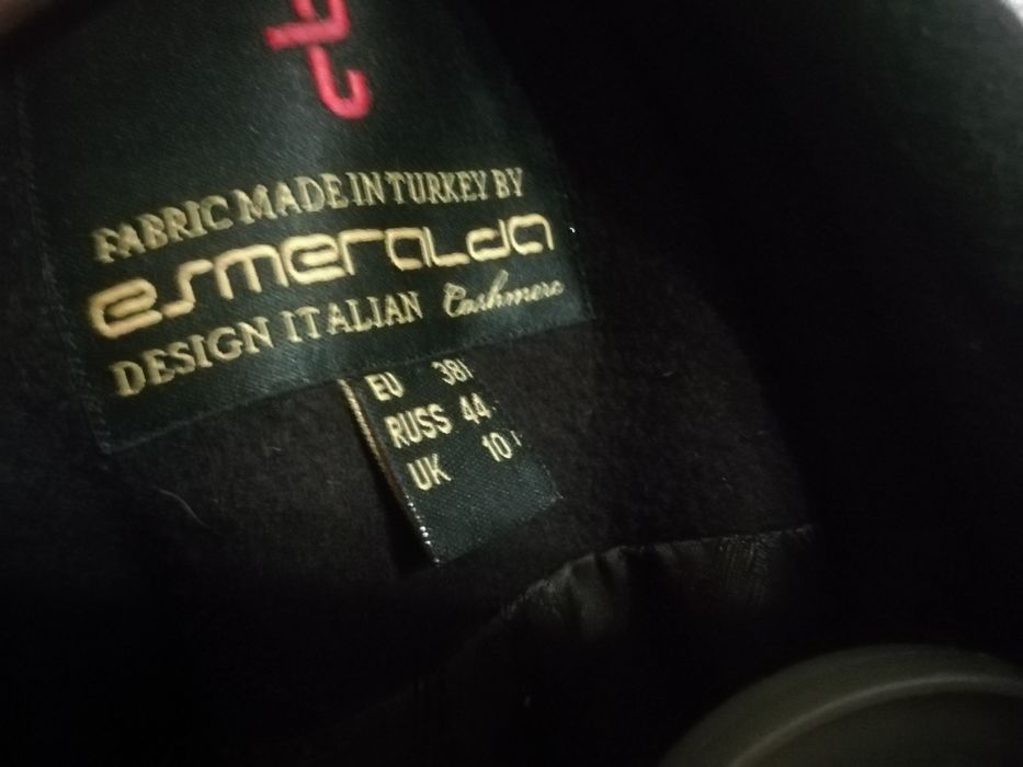 Пальто жіноче на запах демісезонне Esmeralda