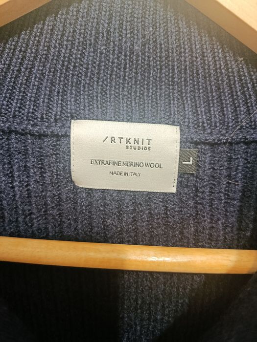Шерстяний  кардиган  ARTKNIT studios