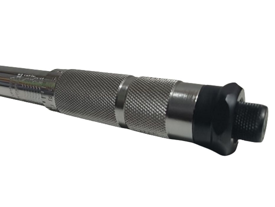 Klucz dynamometryczny z nasadkami NITEO 28-210Nm