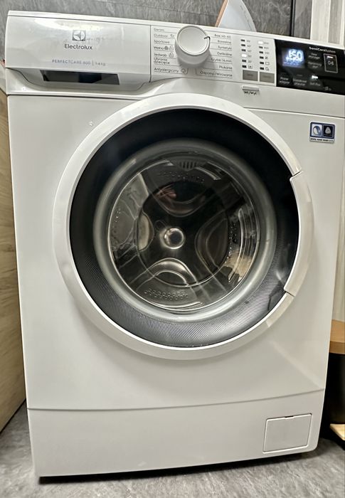 Pralka automatyczna ELECTROLUX PERFECT CARE