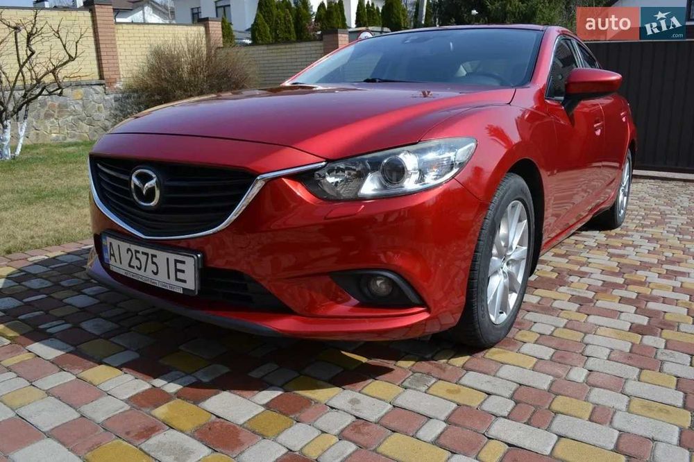Mazda 6 2013 • 2.0 • Автомат • 188тис