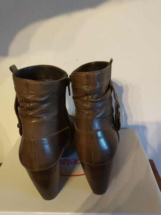 Botas em pele castanhas Gianna 36