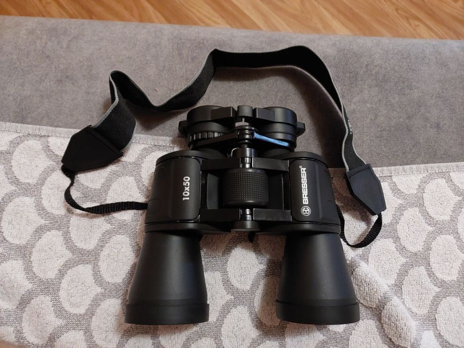 Бінокль Bresser 10x50 у відмінному стані + коробка