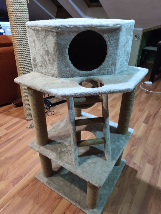 Комплекс для кошек Trixie дом для кошек