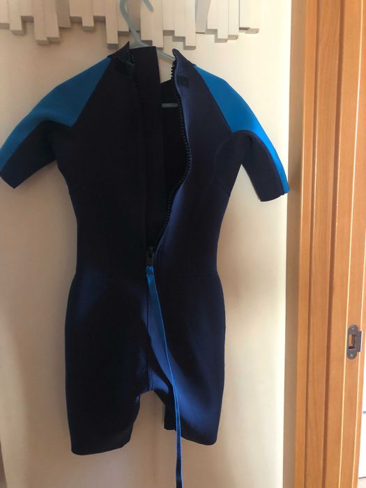 Fato de Surf 500 Neoprene 1,5mm Menino Azul Preto [Olaian Decathelon]