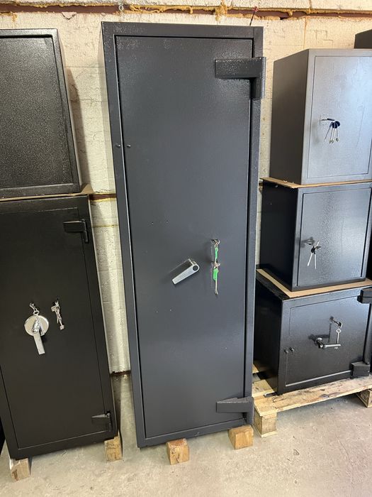 Сейф Парітет CL lI.150.KK взломостійкий 2 клас