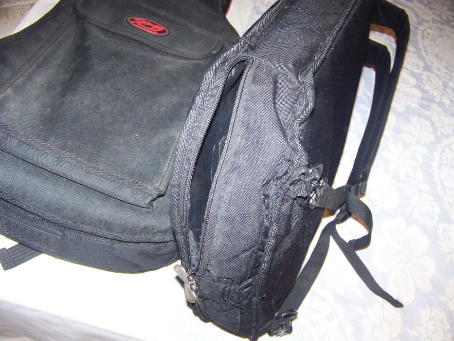saco/estojo para guitarra eléctrica FENDER (parte do fecho estragado)
