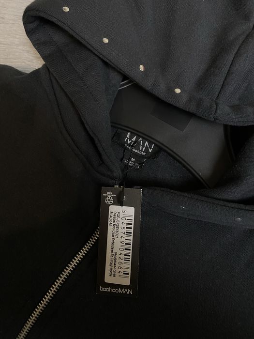 Продам черную зипку худи с крестами Boohoo