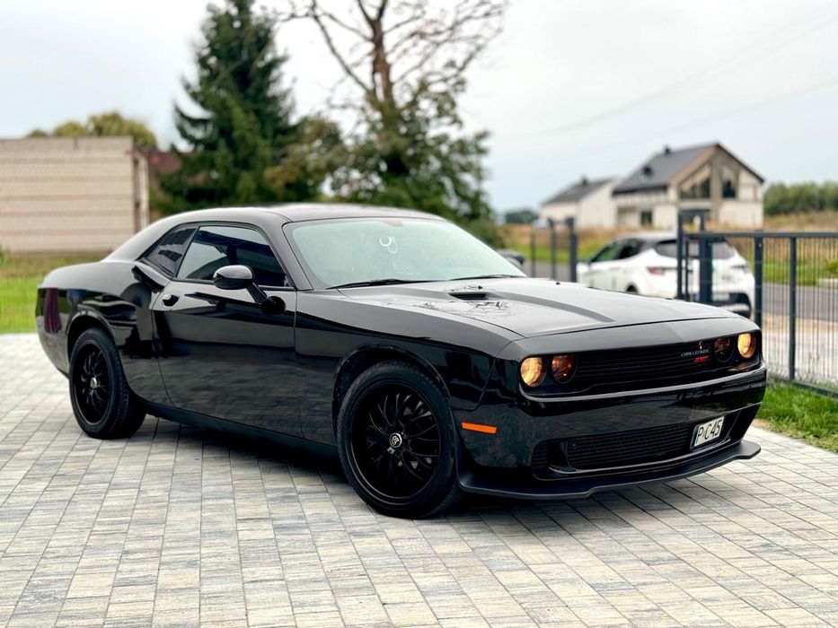 Sprzedam/Zamienie Dodge Challenger 2013r 3.6L czarny