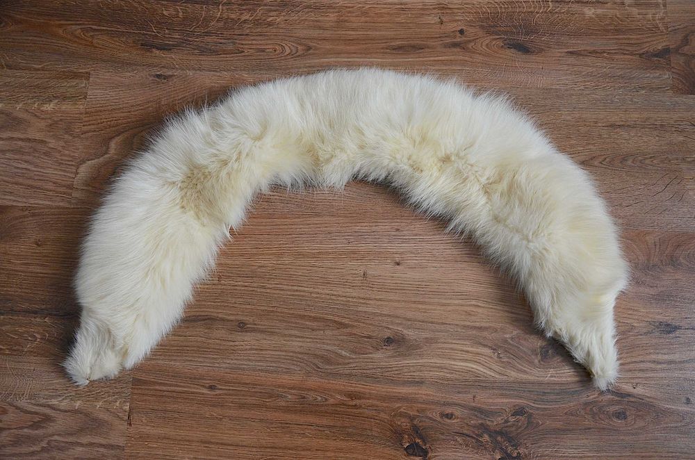 Kołnierz biały z królika szal etola futro naturalne