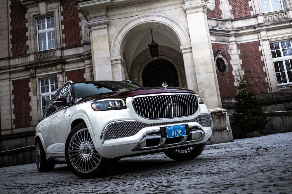 Wynajem do ślubow przejazdy VIP Maybach GLS600