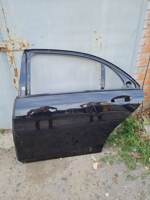 Дверка на   w222