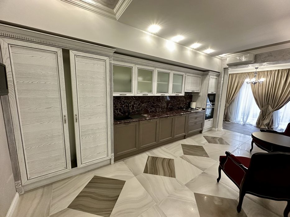 2-комнатная квартира по адресу ул. Бандеры Степана (площадь 80 м²) - Atlanta.ua - фото 3