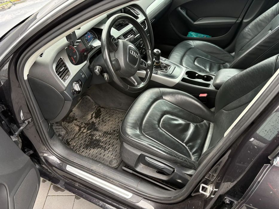 Audi A4 Avant Audi A4B8 2.0TDI