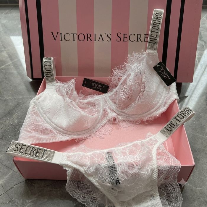 Распродажа Комплект Виктория Сикрет • Victoria's Secret Трусики