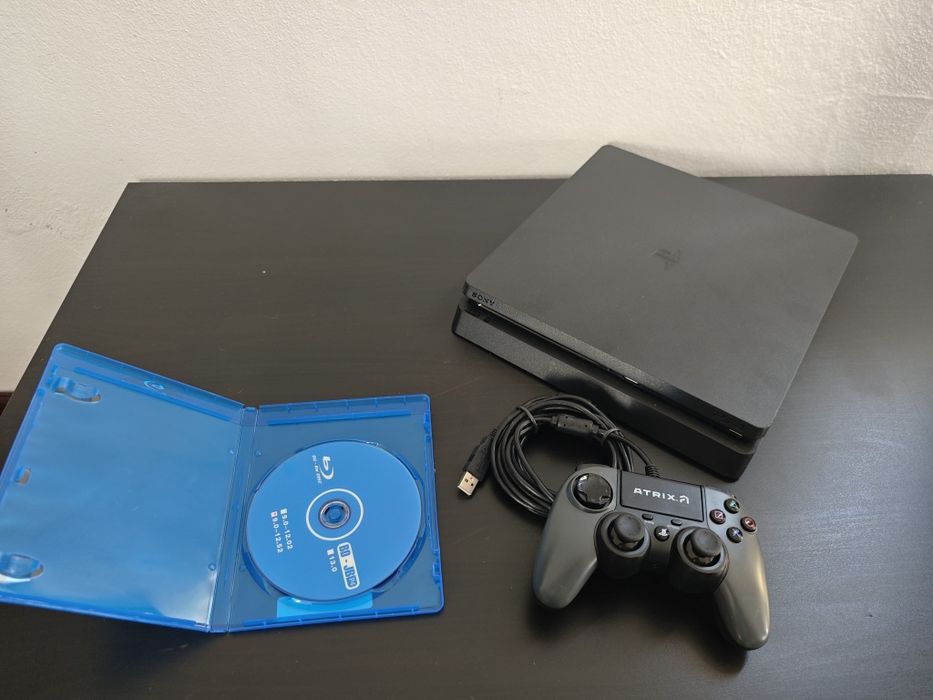 Playstation 4 Slim (Jailbreak)