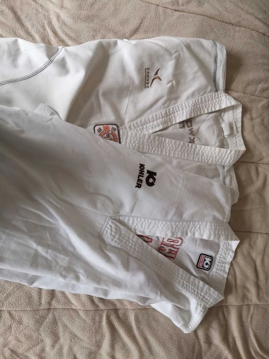 Dois Kimonos Taekwondo