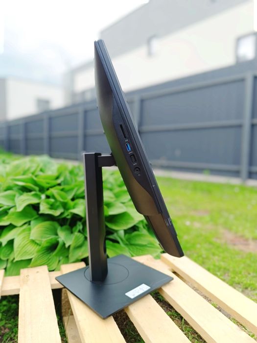 Моноблок Dell OptiPlex 7450/i3-6100/8 GB/256 GB/24"/Full HD