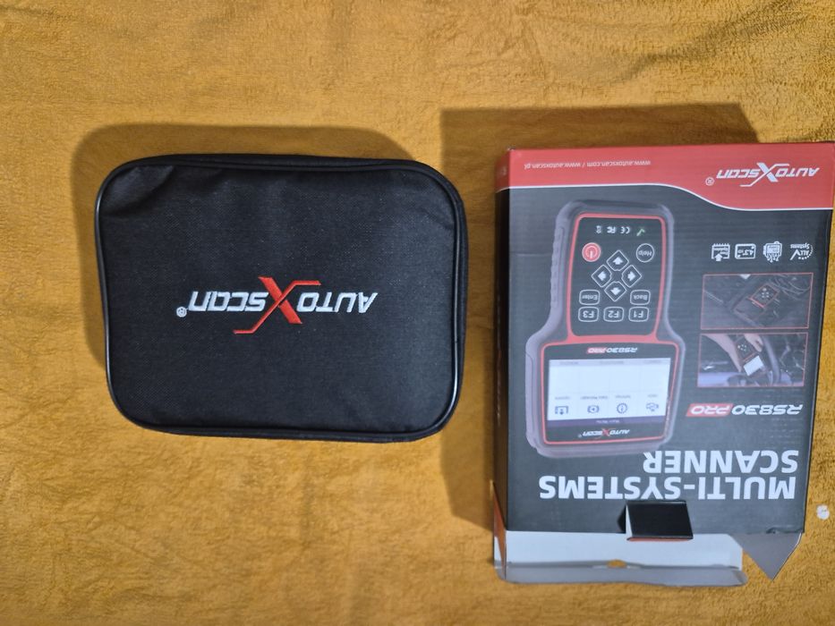 Skaner diagnostyczny Autoxscan RS830 PRO