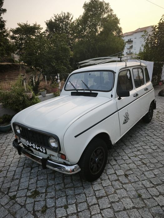 Renault 4L  clássico
