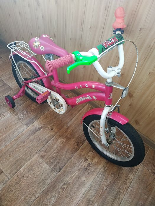Детский велосипед для девочки. СОСТОЯНИЕ НОВОГО!