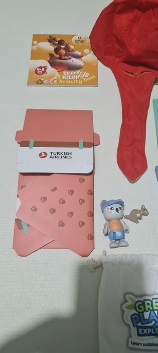 Vários artigos de Aviação. Criança. Novo