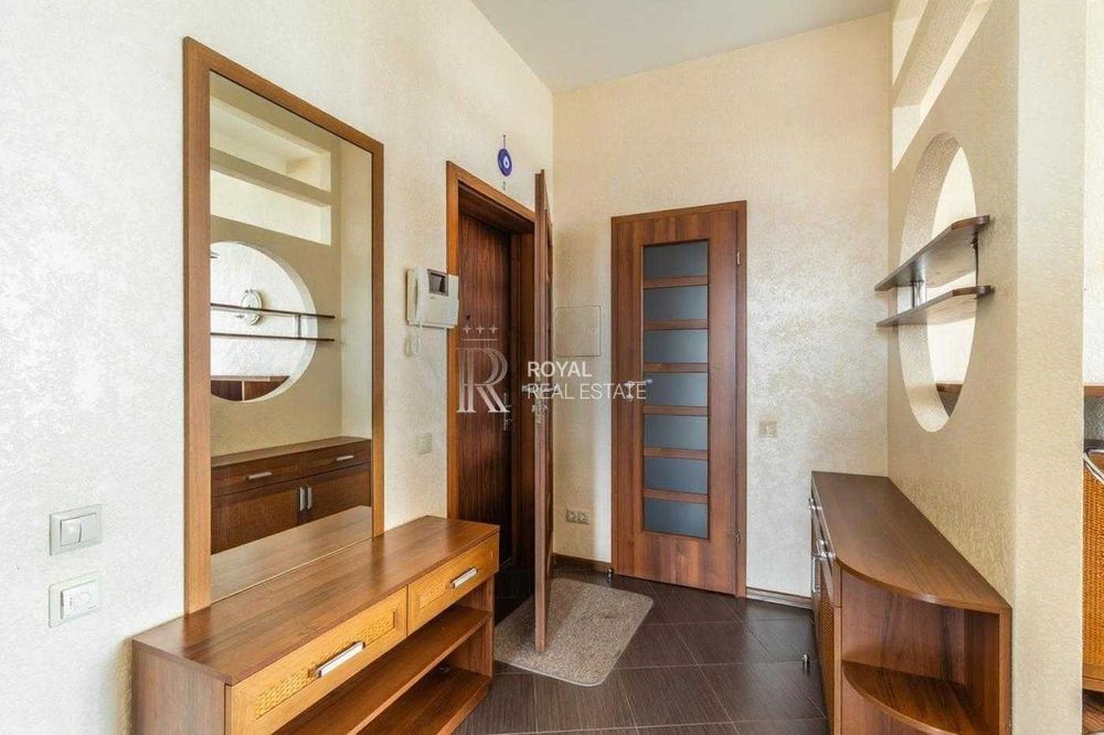 Продаж Квартира Київ ЖК «Оазис» Оболонь 2 кімнати 73,5 м² Вид на Дніпро 12 поверх Кладова Яхт-клуб Набережна Престижна локація Інфраструктура