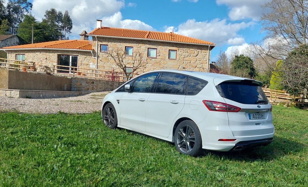 Ford S-Max