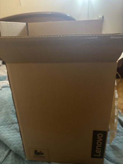 Desktop Gaming LENOVO Loq 17IRR9-176 (Intel Core i7-14700F - NVIDIA GeForce RTX 4060 - RAM: 16 GB - 1 TB SSD)