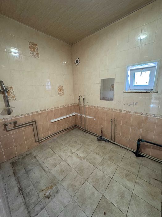Терміново продаємо будинок у м.Житомир, під ремонт.
