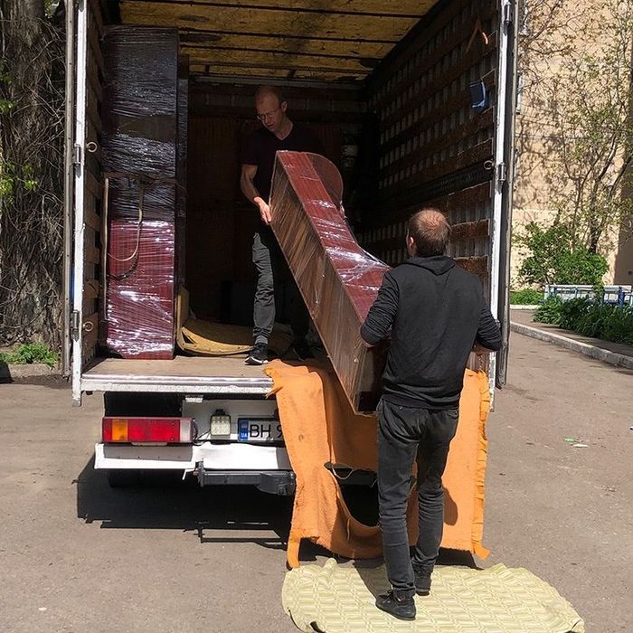 Перевозка мебели, вещей, грузоперевозки, такси, грузчики, переезд