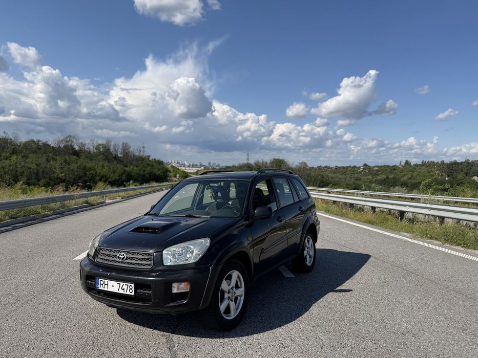 Продам Toyota RAV 4 2005  4x4
