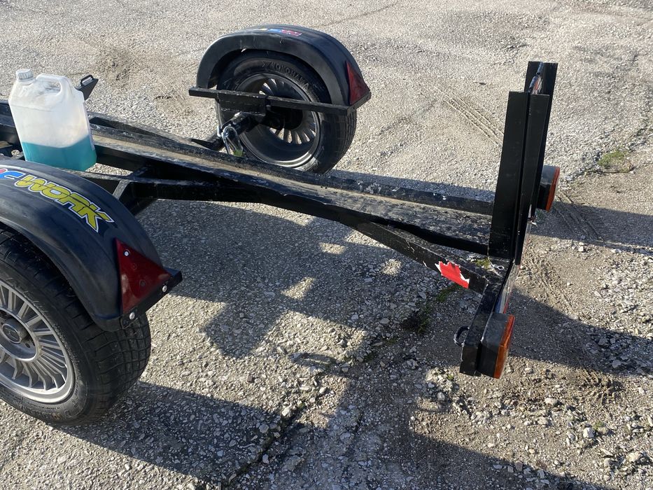 Atrelado p/ mota com rampa retractil