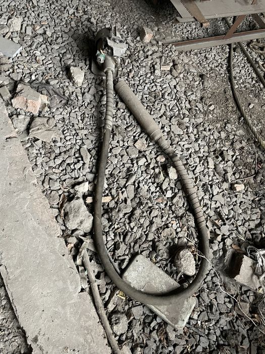 Вібратор глубинний для бетону