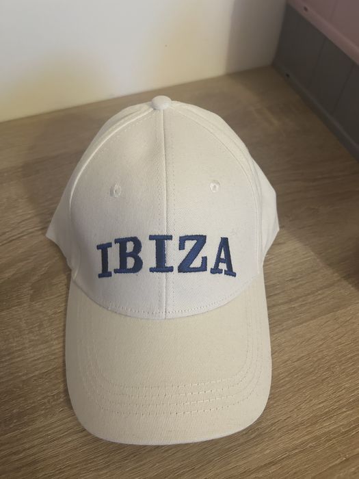 Czapka z daszkiem