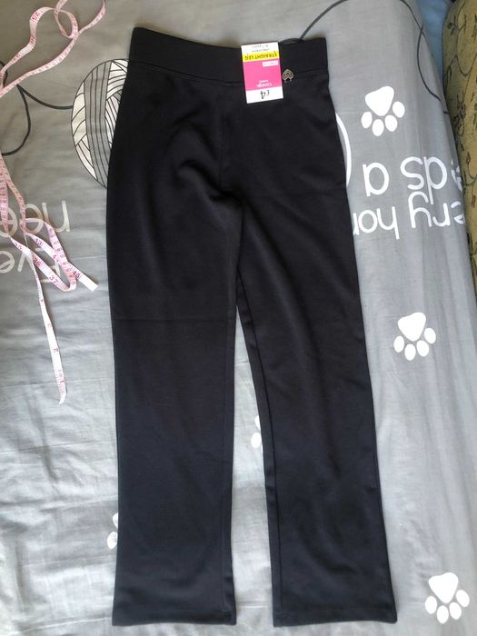 Чорні трикотажні штани в школу для дівчинки нові на 7-8 років