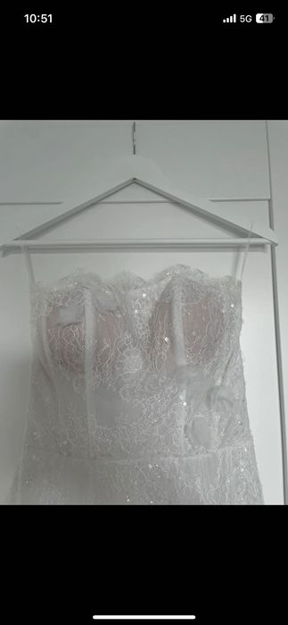 Suknia ślubna syrenka