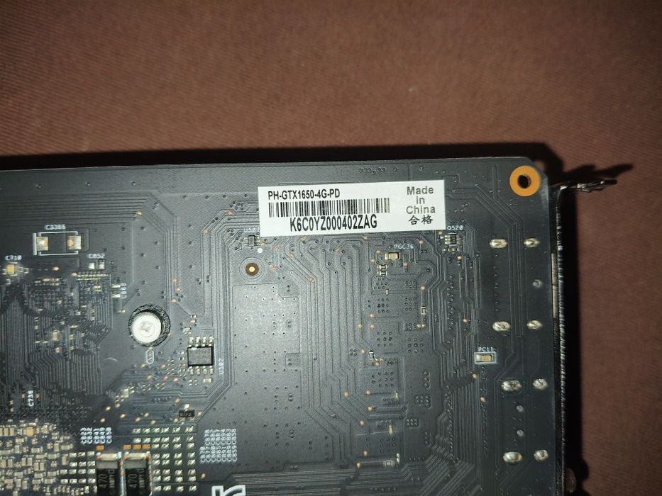Karta graficzna asus gtx 1650 Phoenix 4gb