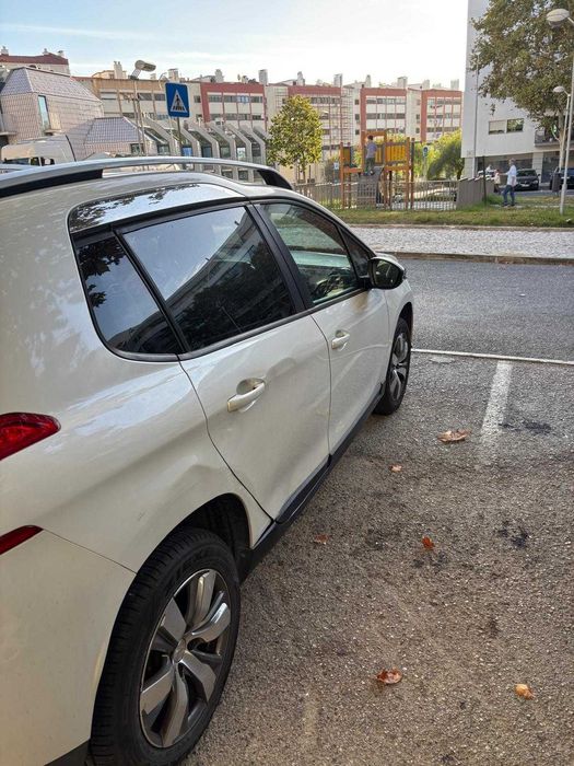 Peugeot 2008 1.2 110cv Allure 2016
