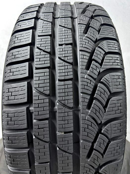 2шт зима 225/40/R18 7,3мм 2022р Pirelli SottoZero Winter 240 Serie 2