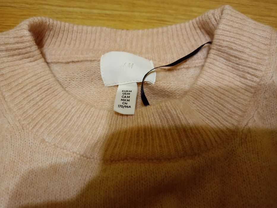 Sweter H&M z wełną 38
