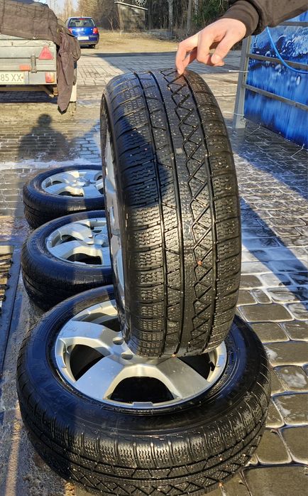Зимова резина с дисками 225/60 r17