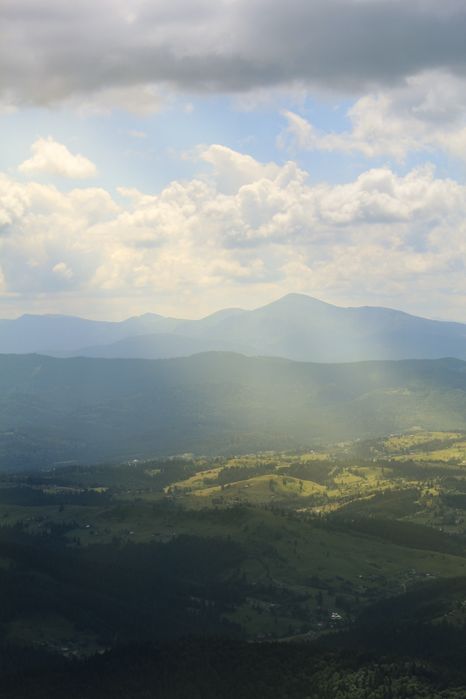 Зеркальний фотоапарат Canon 600d kit + canon efs 22-250mm 1:4-5.6 is