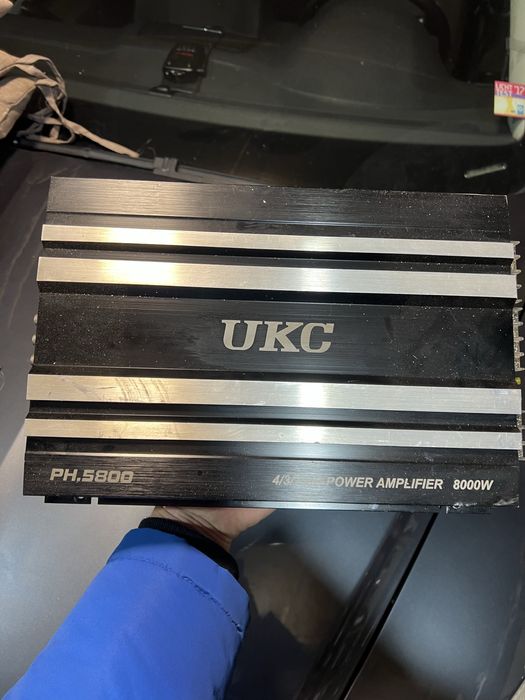 Комплект музики.   Саб магнитола усилок