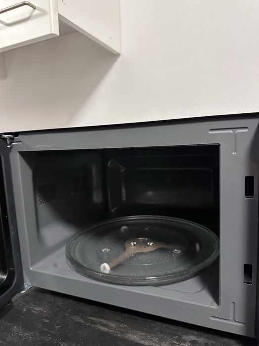 Micro-ondas de bancada