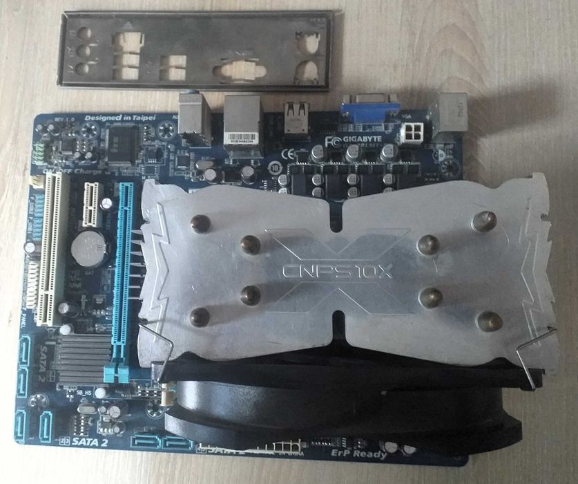 Сборка Gigabyte GA-78LMT-S2 6-ядер FX-6300 8gb озу