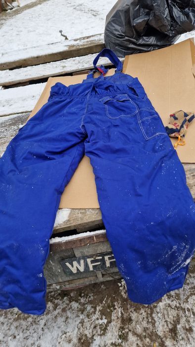 Zimowy ubranie robocze