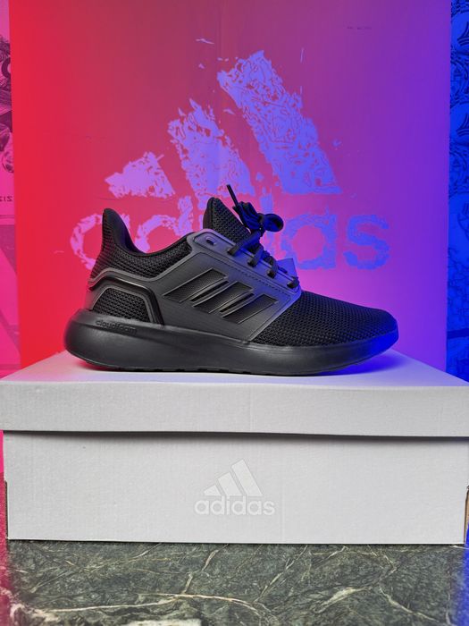 ОРИГІНАЛ 100% Кросівки adidas EQ19 run  розмір 42 -42,5